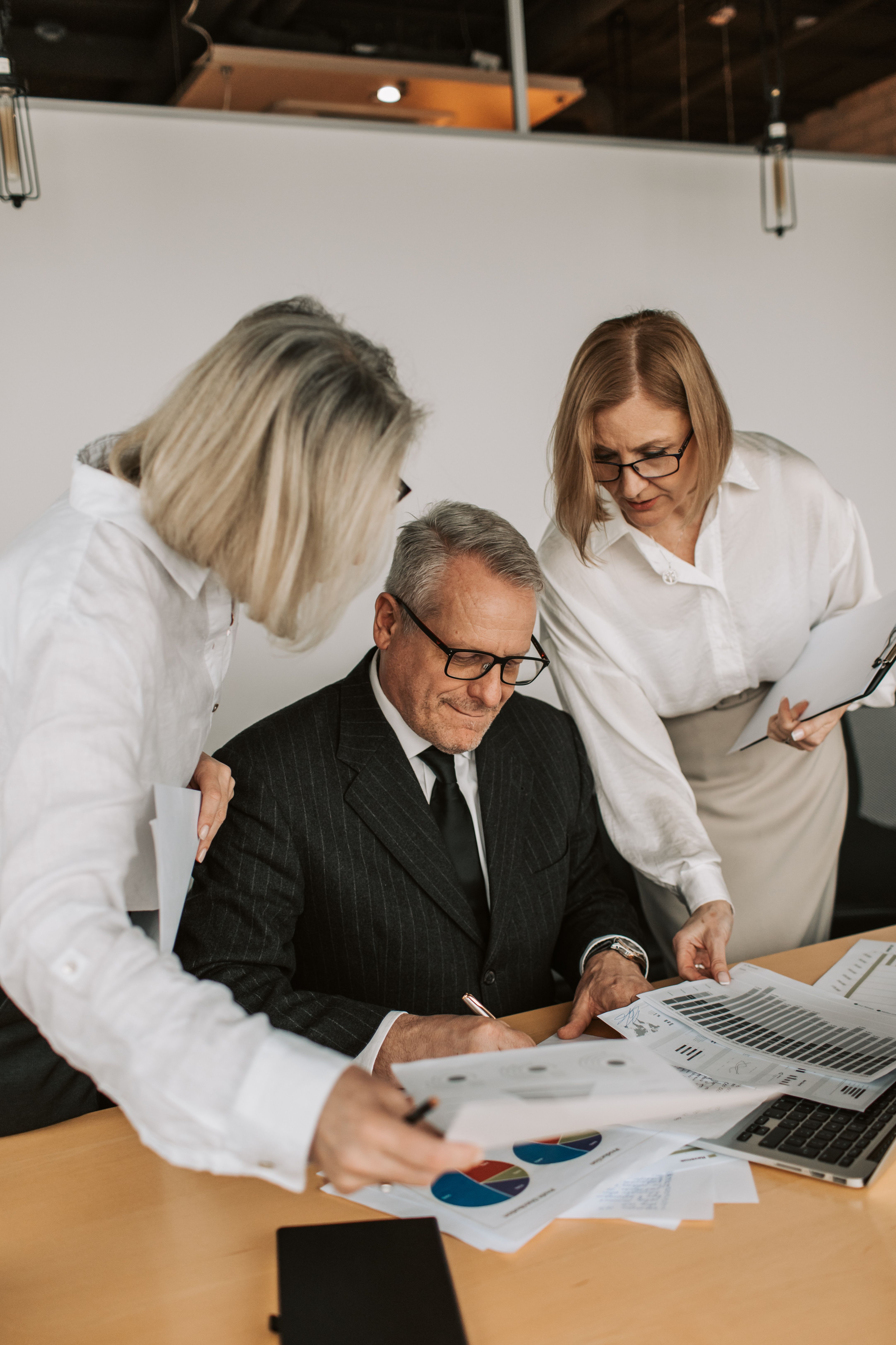 Sucesión Empresarial Zendero